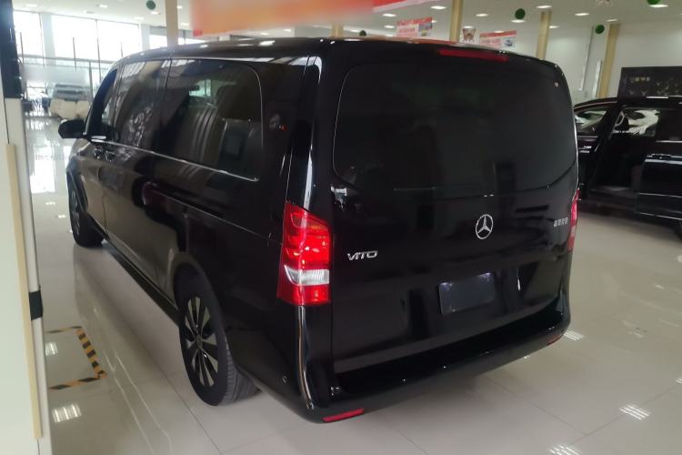 Used Mercedes-Benz Vito 2023 2.0T Business Version 7 Seats Rear Left 45 Deg