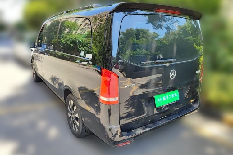 Used Mercedes-Benz Vito 2023 2.0T Elite Version 7 Seats Rear Left 45 Deg