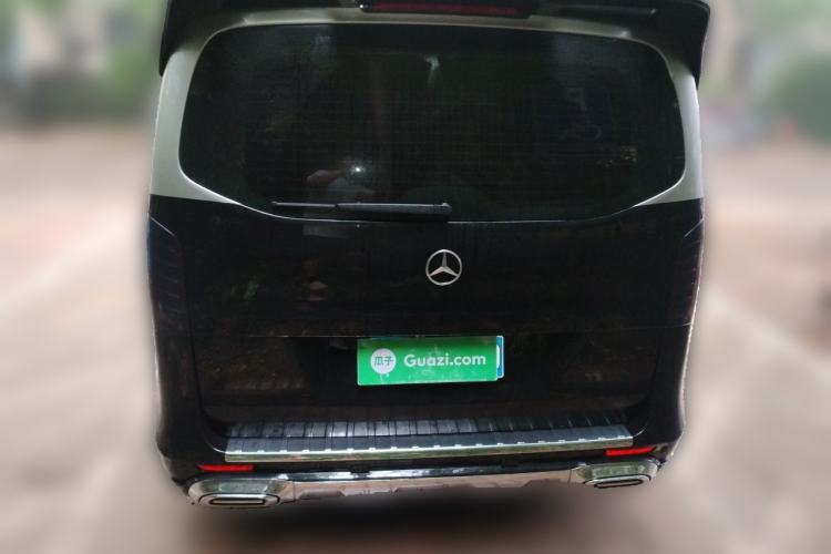 Used Mercedes-Benz Vito 2023 2.0T Elite Version 7 Seats Rear