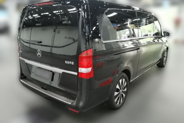Used Mercedes-Benz Vito 2023 2.0T Elite Version 7 Seats Rear Right 45 Deg