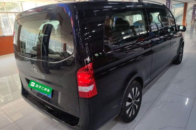 Used Mercedes-Benz Vito 2023 2.0T Business Version 7 Seats Rear Right 45 Deg