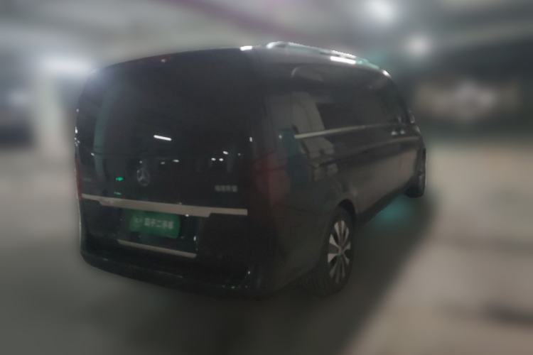 Used Mercedes-Benz Vito 2023 2.0T Elite Version 7 Seats Rear Right 45 Deg