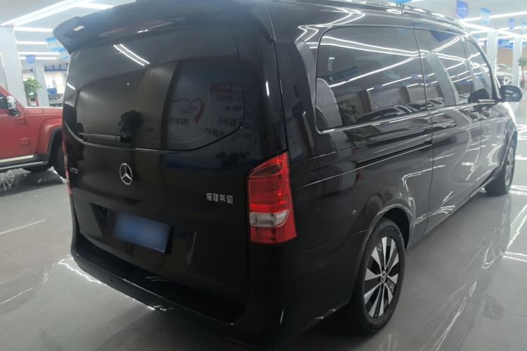 Used Mercedes-Benz Vito 2023 2.0T Business Version 7 Seats Rear Right 45 Deg