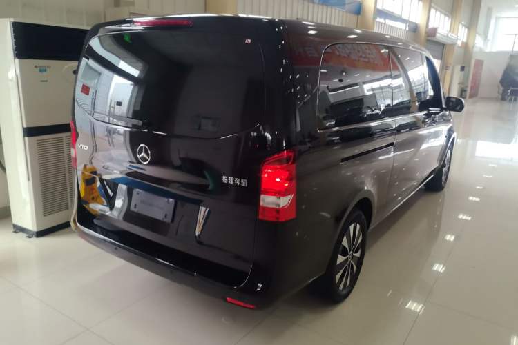 Used Mercedes-Benz Vito 2023 2.0T Business Version 7 Seats Rear Right 45 Deg