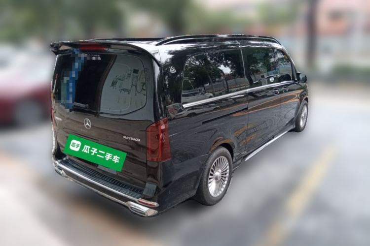 Used Mercedes-Benz Vito 2023 2.0T Elite Version 7 Seats Rear Right 45 Deg