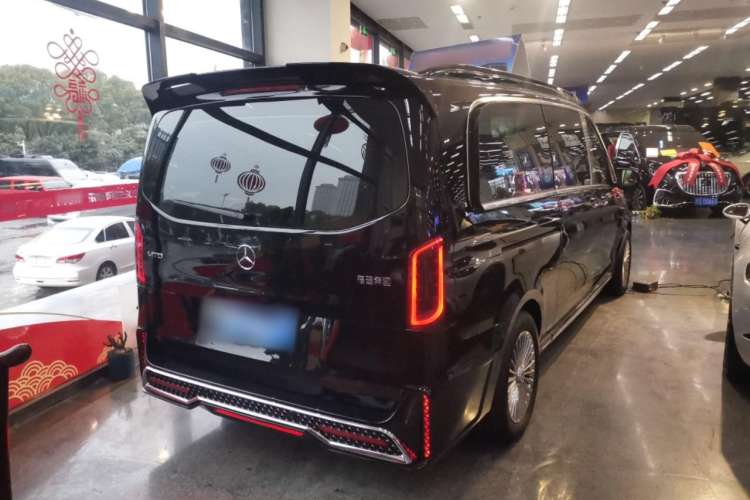 Used Mercedes-Benz Vito 2023 2.0T Business Version 7 Seats Rear Right 45 Deg