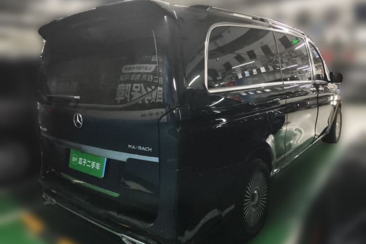 Used Mercedes-Benz Vito 2023 2.0T Elite Version 7 Seats Rear Right 45 Deg