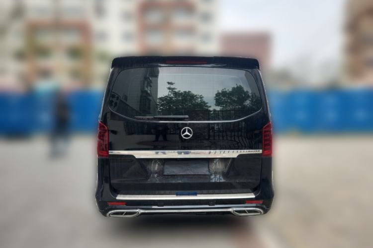 Used Mercedes-Benz Vito 2023 2.0T Elite Version 7 Seats Rear