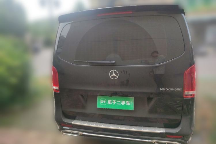 Used Mercedes-Benz Vito 2023 2.0T Elite Version 7 Seats Rear