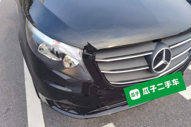 Used Mercedes-Benz Vito 2023 2.0T Business Version 7 Seats Right Front Headlight