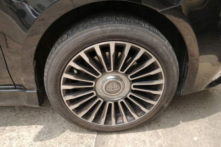 Used Mercedes-Benz Vito  Right Front Wheel Hub
