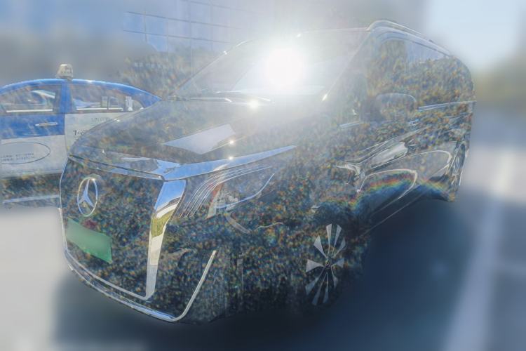 Mercedes-Benz Vito 2023 2.0T Elite Version 7 Seats