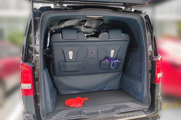 Used Mercedes-Benz Vito 2023 2.0T Business Version 7 Seats Trunk