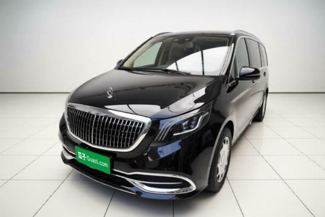 Używany Mercedes-Benz Vito 2023 2.0T Business Version 7 Seats