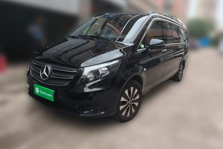 Mercedes-Benz Vito 2023 2.0T Elite Version 7 Seats