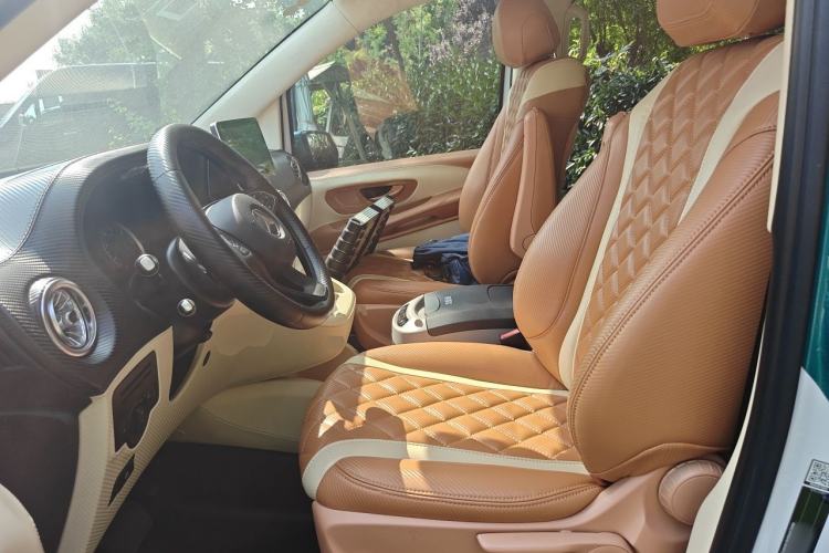 Used Mercedes-Benz Vito  Left Front Seat