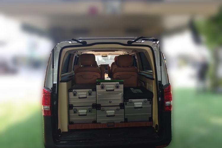 Used Mercedes-Benz Vito  Trunk
