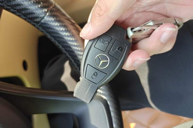 Used Mercedes-Benz Vito  Vehicle Key