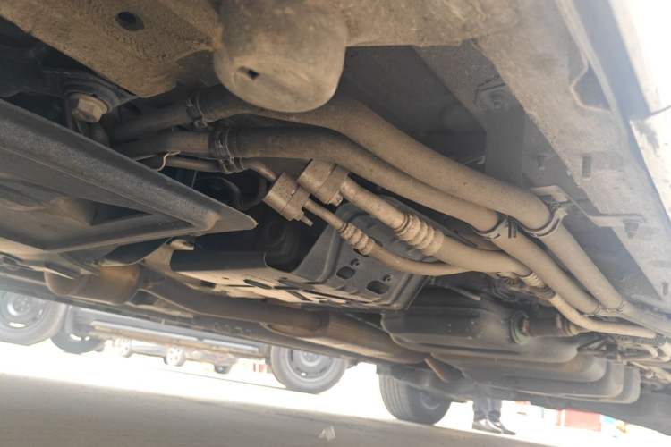 Used Mercedes-Benz Vito  Chassis Front Left