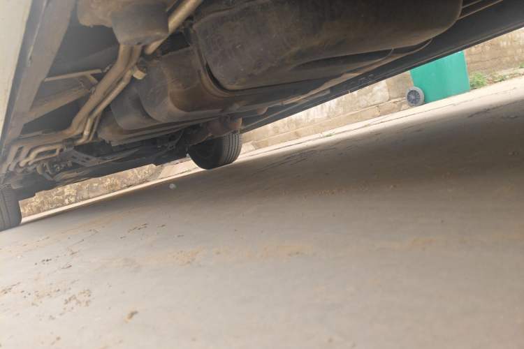 Used Mercedes-Benz Vito  Chassis Rear Left