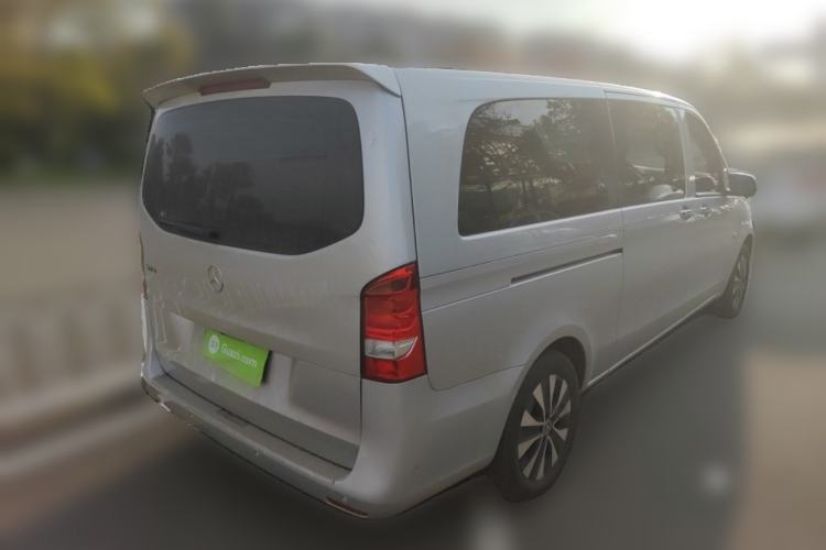 Used Mercedes-Benz Vito 2023 2.0T Business Version 7 Seats Exterior 5
