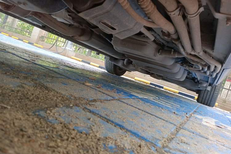 Used Mercedes-Benz Vito 2024 2.0T Business Version 7 Seats Chassis Front Left
