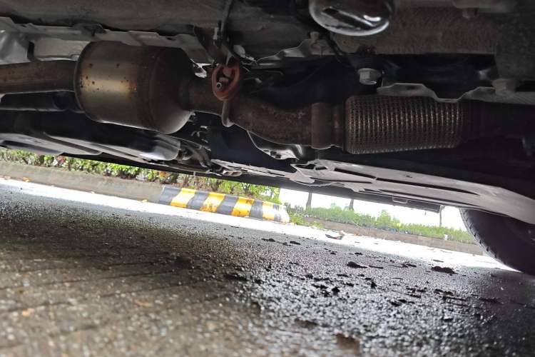 Used Mercedes-Benz Vito  Chassis Front Right