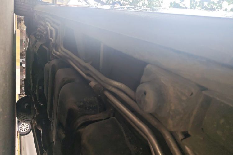 Used Mercedes-Benz Vito 2024 2.0T Elite Version 7 Seats Chassis Rear Left