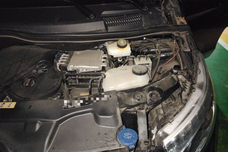 Used Mercedes-Benz Vito 2024 2.0T Business Version 7 Seats Engine Bay Left