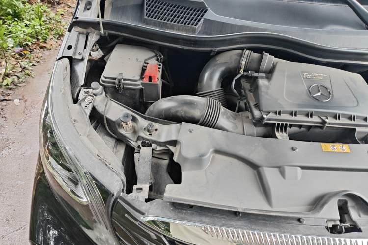Used Mercedes-Benz Vito  Engine Bay Right