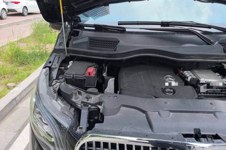 Used Mercedes-Benz Vito 2024 2.0T Business Version 7 Seats Engine Bay Right