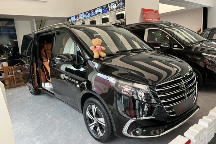 Used Mercedes-Benz Vito 2024 2.0T Business Version 7 Seats Exterior 1