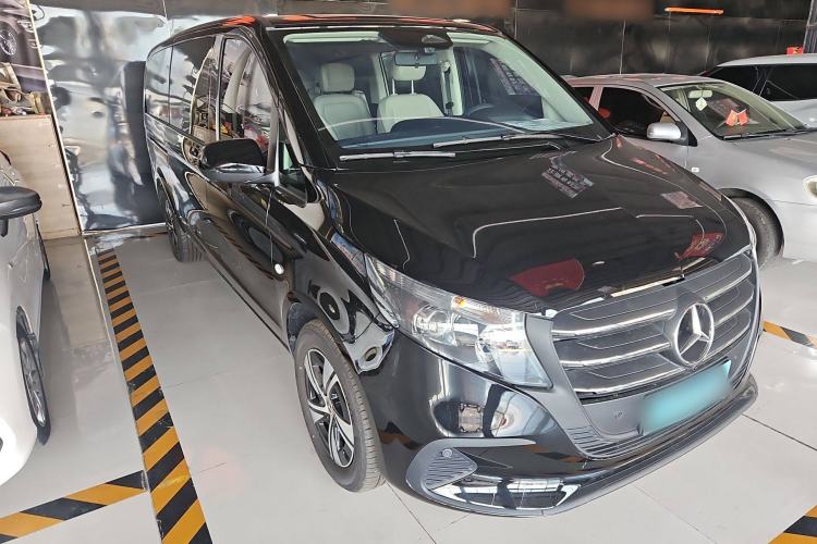 Used Mercedes-Benz Vito 2024 2.0T Elite Version 7 Seats Exterior 2