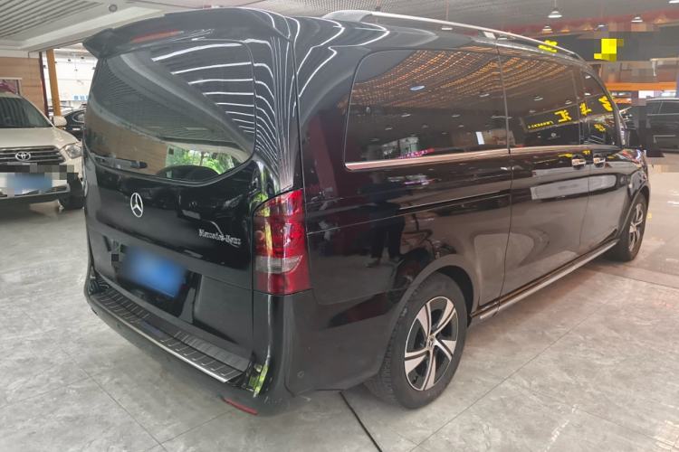 Used Mercedes-Benz Vito 2024 2.0T Business Version 7 Seats Exterior 2