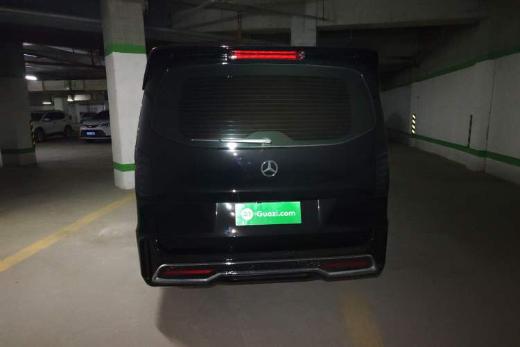 Used Mercedes-Benz Vito 2024 2.0T Elite Version 7 Seats Exterior 4