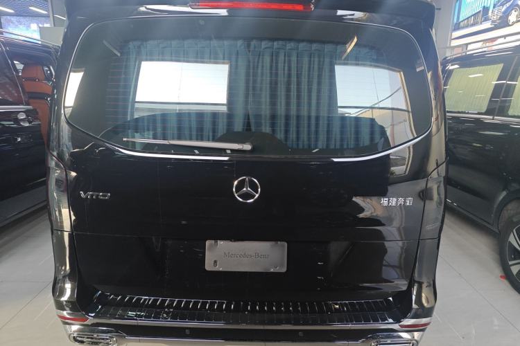 Used Mercedes-Benz Vito 2024 2.0T Elite Version 7 Seats Exterior 7