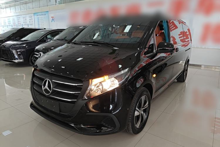 Mercedes-Benz Vito 2024 2.0T Business Version 7 Seats