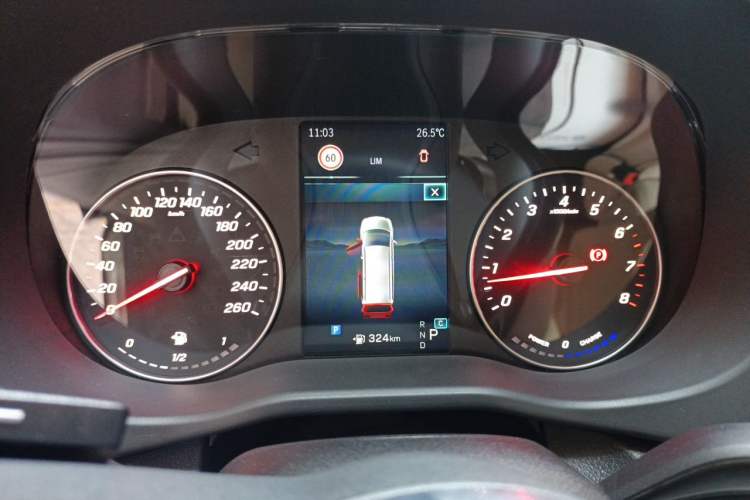 Used Mercedes-Benz Vito 2024 2.0T Business Version 7 Seats Instrument Cluster