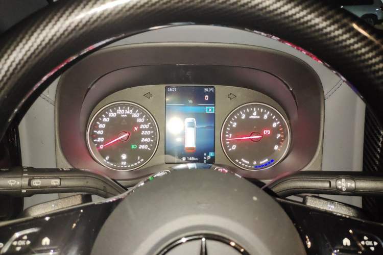 Used Mercedes-Benz Vito 2024 2.0T Business Version 7 Seats Instrument Cluster