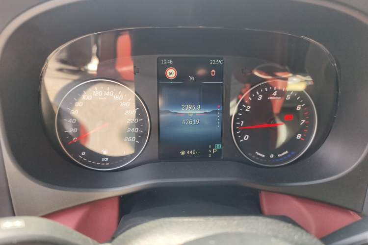 Used Mercedes-Benz Vito 2024 2.0T Business Version 7 Seats Instrument Cluster