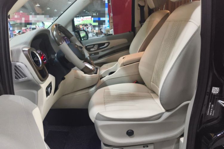 Used Mercedes-Benz Vito 2024 2.0T Business Version 7 Seats Left Front Seat