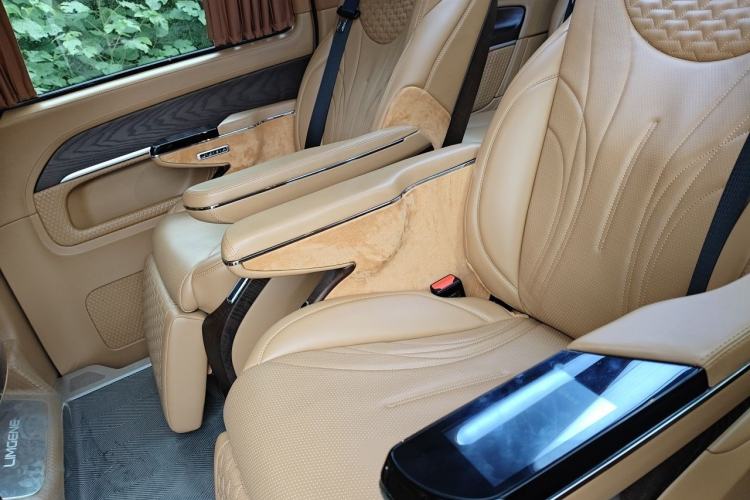 Used Mercedes-Benz Vito  Left Rear Seat