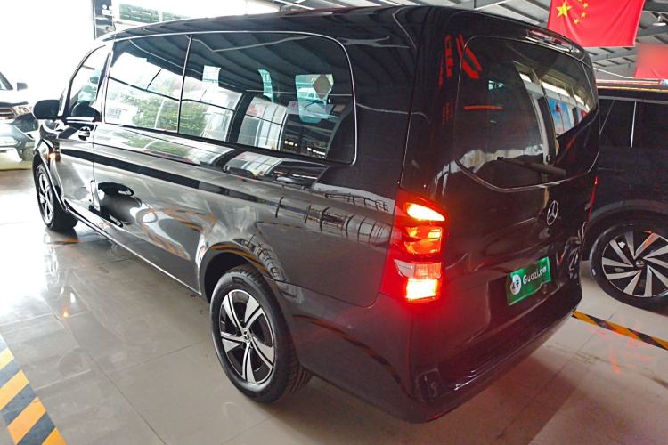 Used Mercedes-Benz Vito 2024 2.0T Elite Version 7 Seats Rear Left 45 Deg