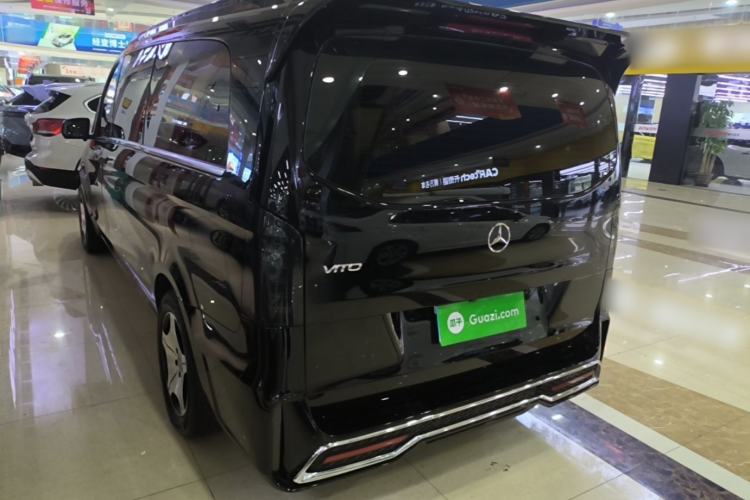 Used Mercedes-Benz Vito 2024 2.0T Elite Version 7 Seats Rear Left 45 Deg