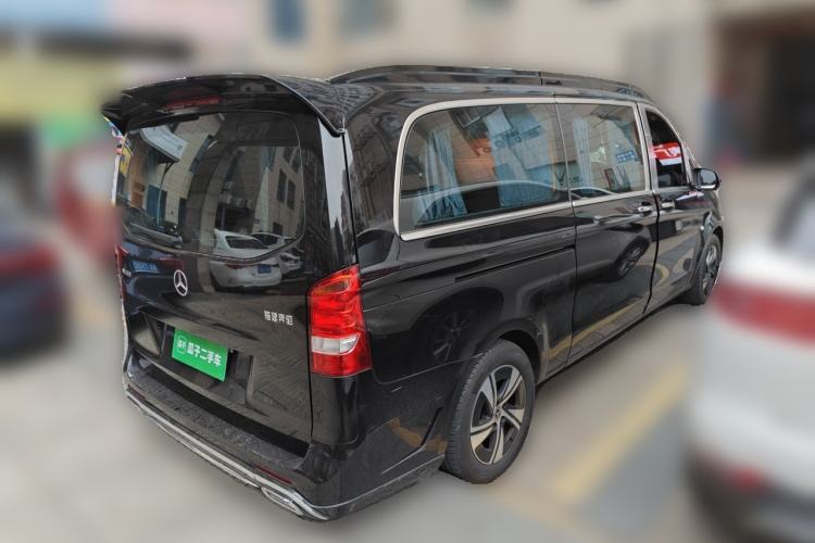 Used Mercedes-Benz Vito 2024 2.0T Elite Version 7 Seats Rear Right 45 Deg