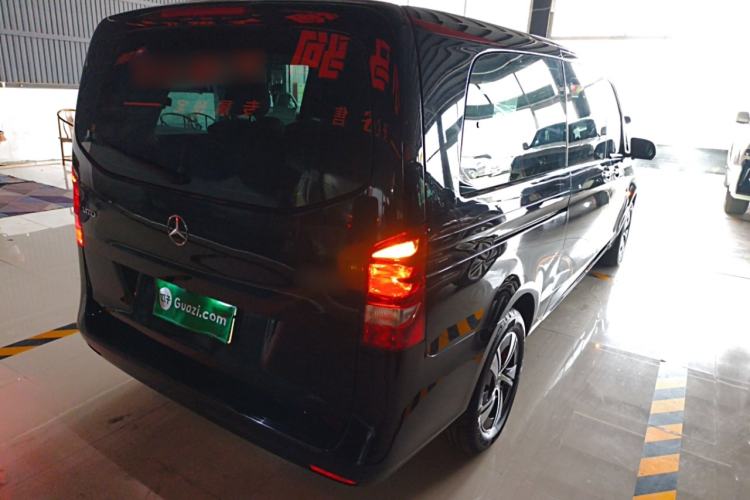 Used Mercedes-Benz Vito 2024 2.0T Elite Version 7 Seats Rear Right 45 Deg