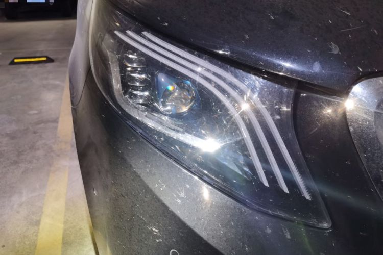 Used Mercedes-Benz Vito 2024 2.0T Business Version 7 Seats Right Front Headlight
