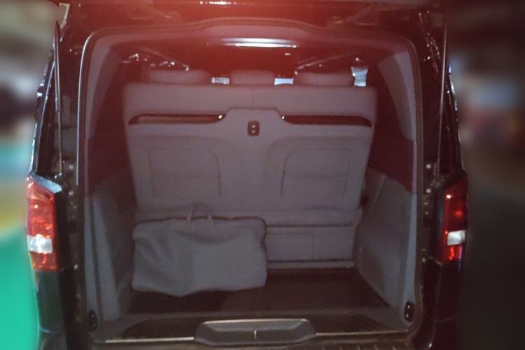 Used Mercedes-Benz Vito 2024 2.0T Business Version 7 Seats Trunk