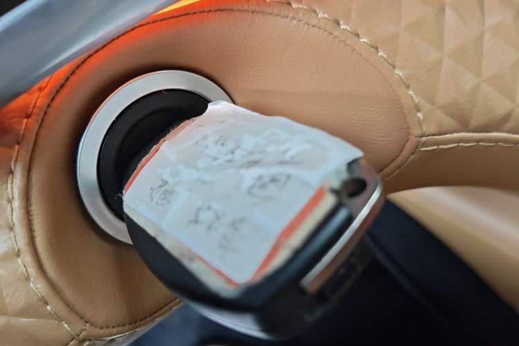Used Mercedes-Benz Vito  Vehicle Key