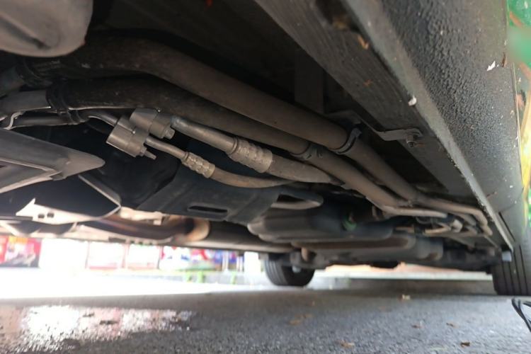 Used Mercedes-Benz Vito  Chassis Front Left
